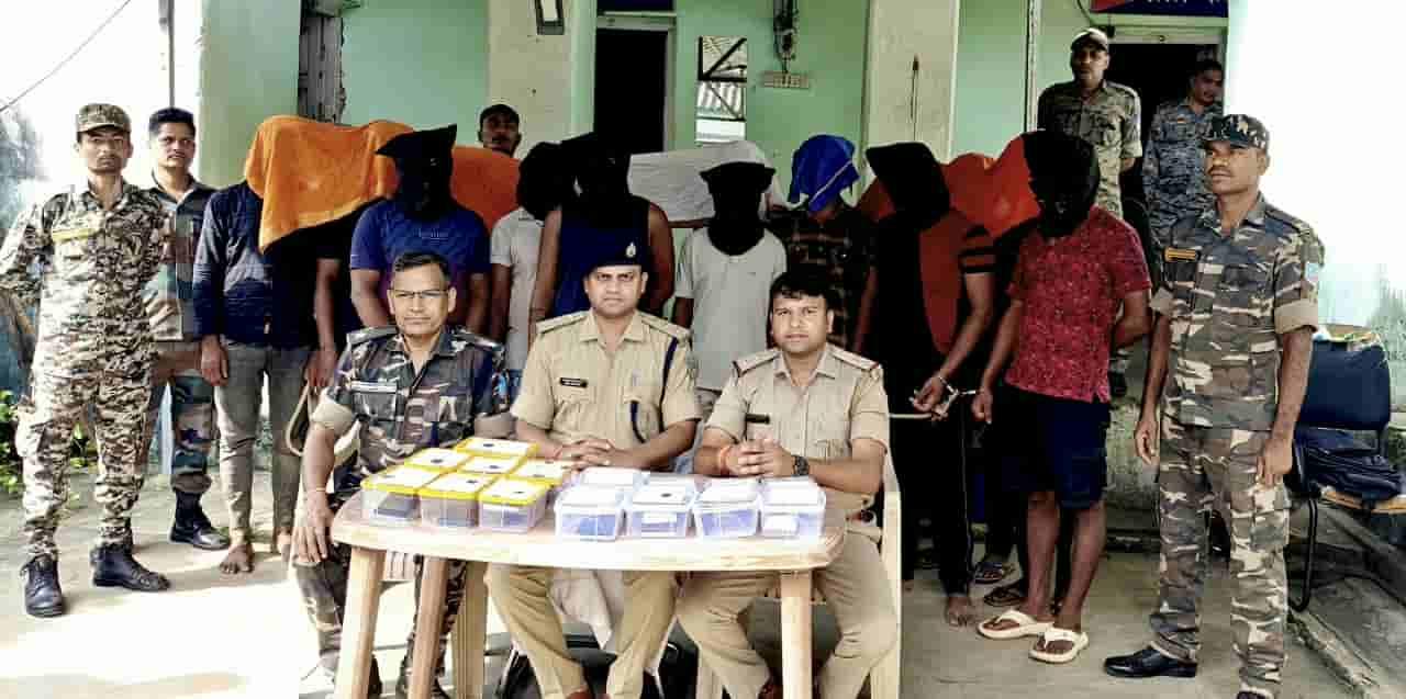 deoghar-police-bust-alleged-cyber-fraud-network-arrest-15