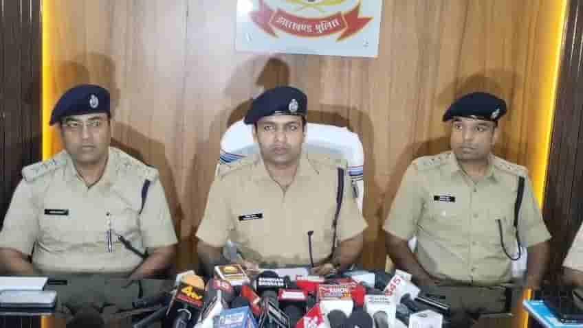4000-brown-sugar-packets-recovered-in-ranchi-police-probe-supply-network