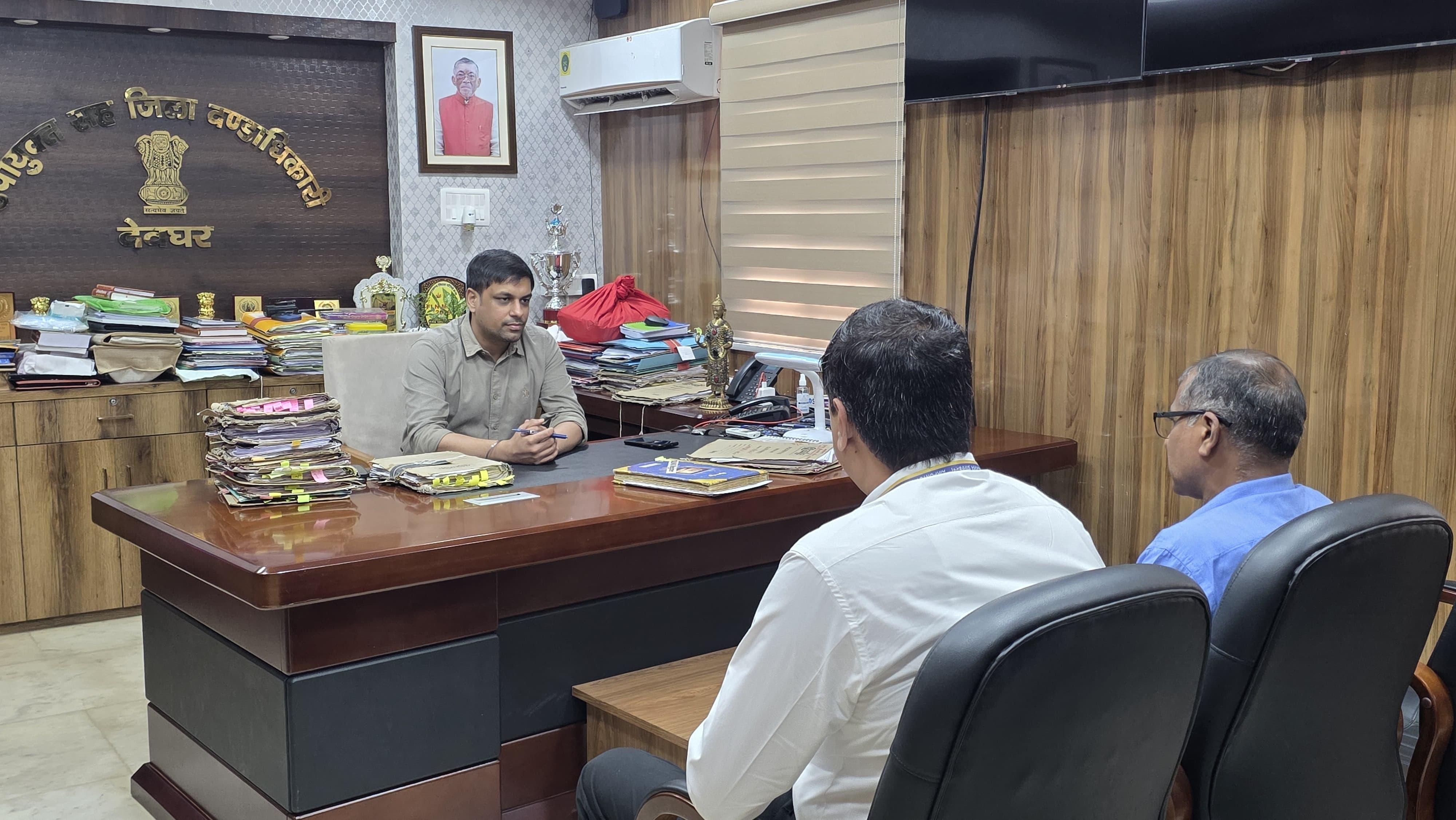 deoghar-dc-reviews-airport-expansion-and-safety-measures