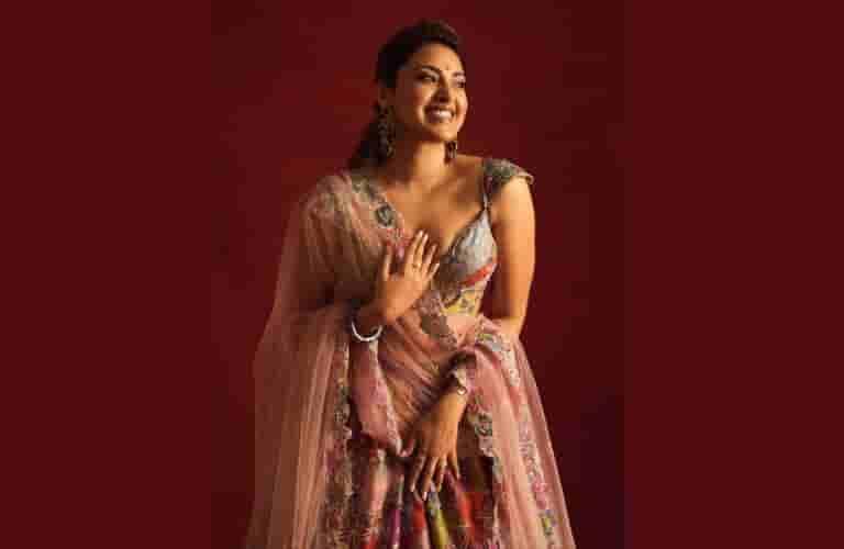 anushka-ranjan-on-modern-parenting-moms-have-changed-not-motherhood