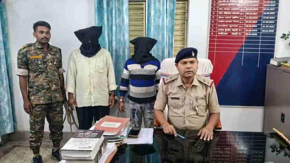 1200-litres-of-spirit-seized-in-deoghar-two-arrested-one-escapes