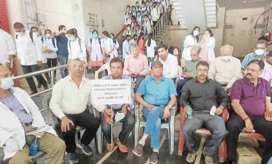 OPD services hit across Govt and private hospitals in state over death of Dr Archana