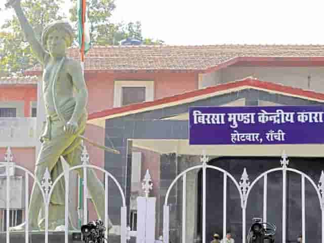 Hotwar Jail Administration restricts all from meeting Lalu Yadav on Apr 20