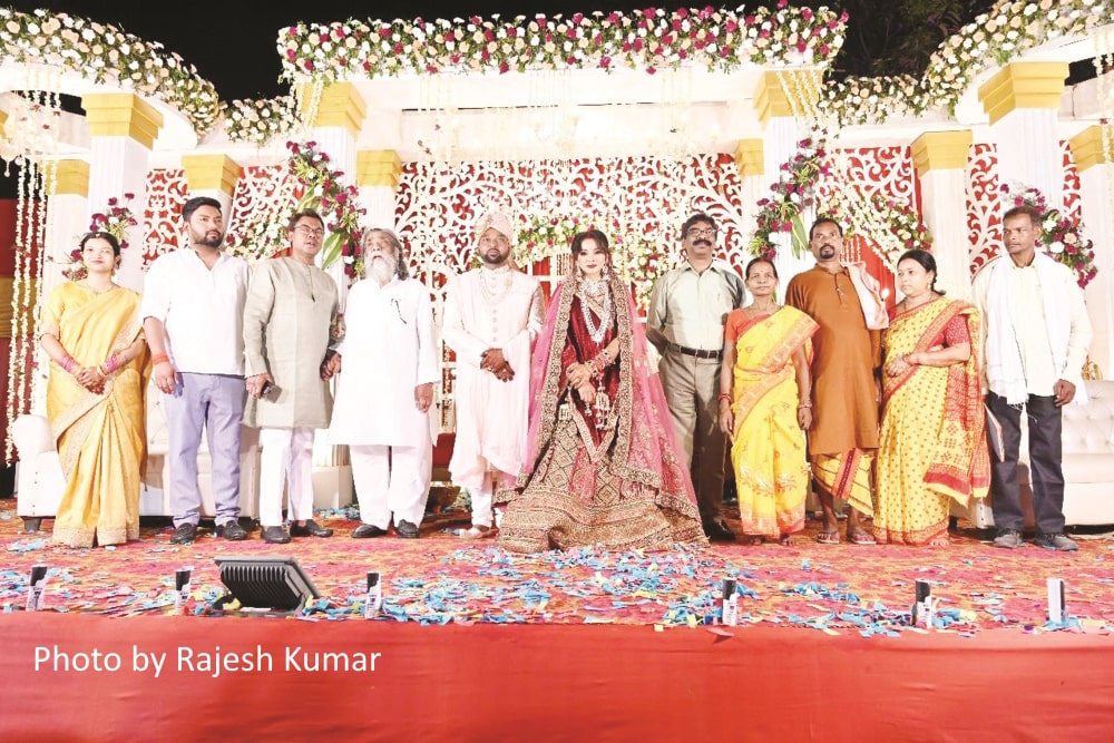 Chief Minister Hemant Soren reaches his ‘Nanihaal’ with his family to attend the wedding ceremony
