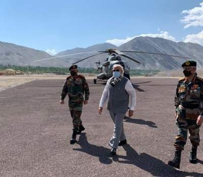 PM visits forward location in Ladakh amid tension with China