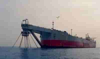 UN transfers oil from decaying tanker to avert environmental disaster