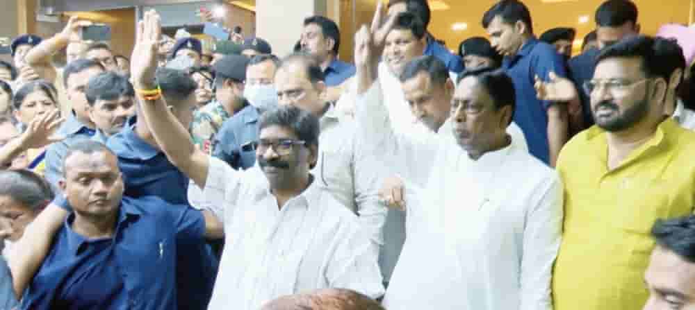 Hemant government’s big gift to government employees, old pension scheme will be implemented from September 1