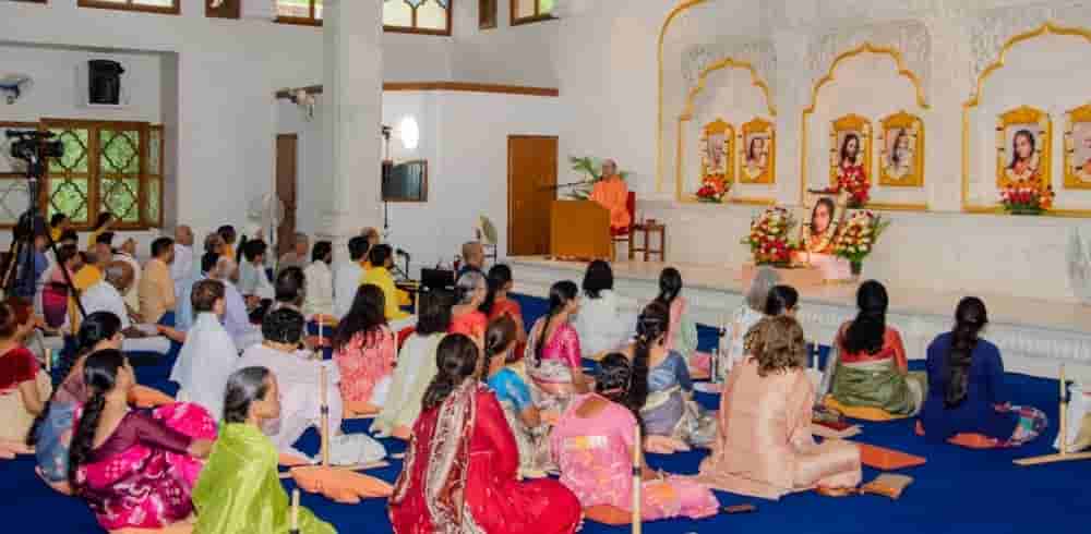 Yogoda Satsanga Ashram, Ranchi Celebrates Guru Purnima