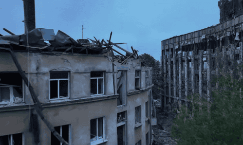 Missile hits residential building in Ukrainian city, 3 dead
