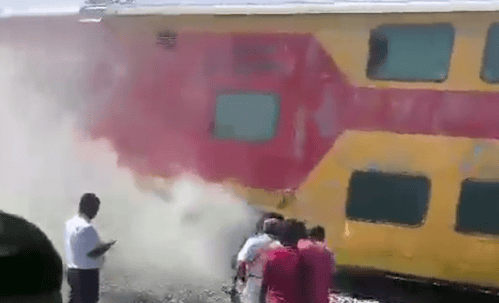 Smoke on Chennai-Bengaluru Express triggers panic