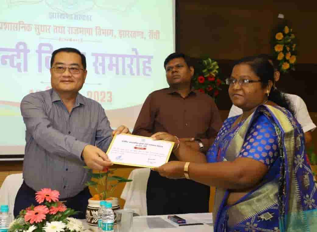 Internet world is also a fan of Hindi - L Khyangte, DG, ATI