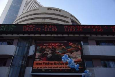 Sensex up 700 points; metal, auto stocks surge