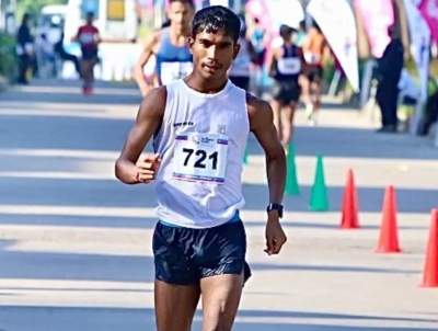 Racewalkers Ram Baboo, Manju Rani set new national records; breach qualification mark for Asian Games