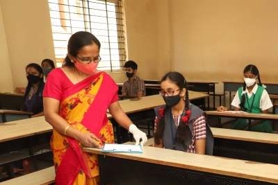 Amid hijab row, 8.73L students to appear for SSLC exams in K'taka