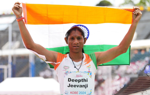 para-worlds-deepthi-jeevanji-smashes-world-record-to-win-gold-in-400m-t20-category