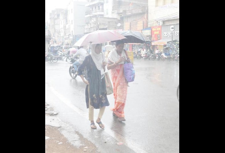 Rain and Thunderstorms bring respite to people from scorching heat