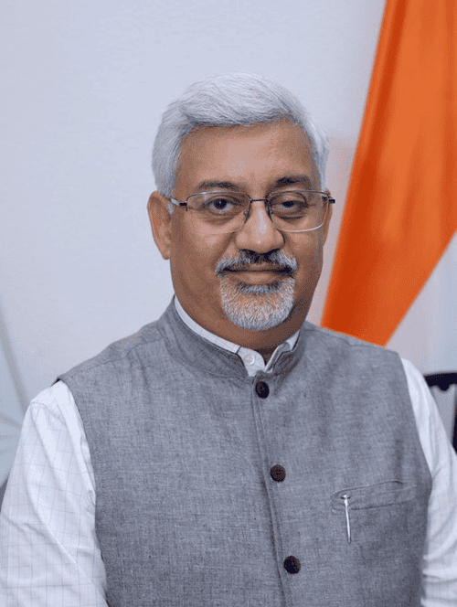 Govt shelves move to curb laptop imports