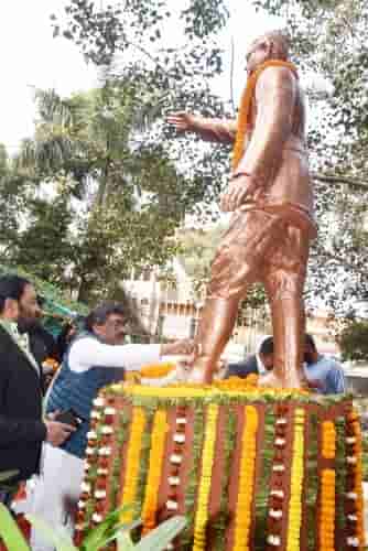 Jharkhand CM Hemant Soren pays tribute to Netaji Subash Chandra Bose on his 127th Birth Anniversary