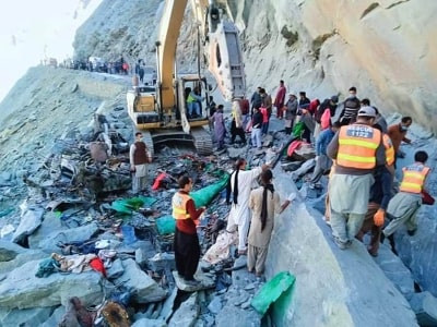 Pakistan: 33 Dead, 25 Missing After Floods and Landslides