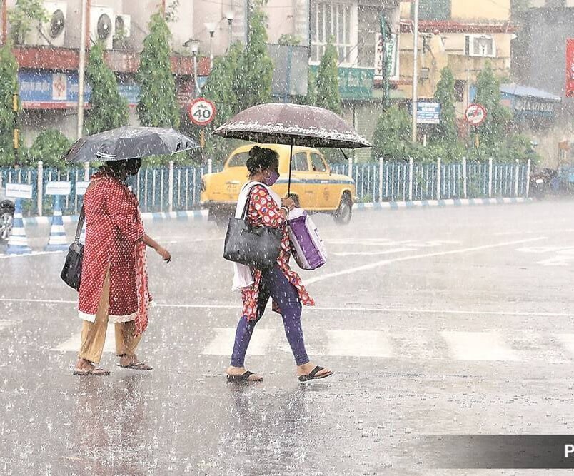 Rain and thunderstorms bring respite to people from heat, MET predicts rain for the next two days