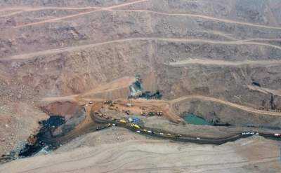 Landslide halts efforts to find 53 missing after China mine collapse