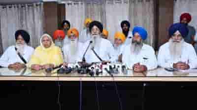SGPC supports protesting Olympian wrestlers