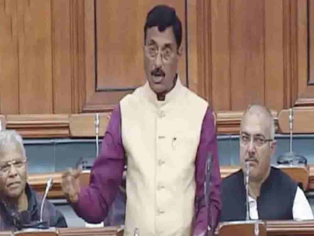 Lok Sabha MP Sanjay Seth said, Center gives the budget, the state does not spend