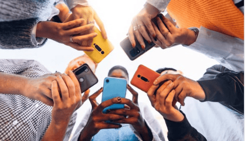 India needs to lower tariffs on smartphone components to pip China, Vietnam: ICEA