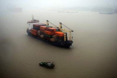 India begins trial transshipments to NE via B'desh's Chittagong