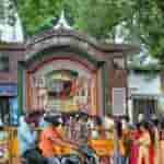 Thousands of devotes offered paryer at Pahari temple on second Somvari