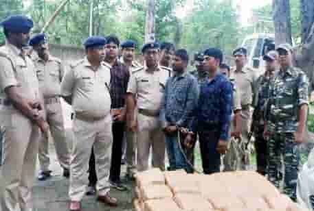 Ganja worth Rs 20 lakh being smuggled to Bihar seized in Koderma, 2 criminals arrested