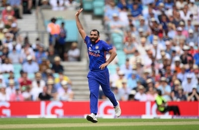 T20 World Cup: Shami stars as India beat Australia by six runs in first warm-up match