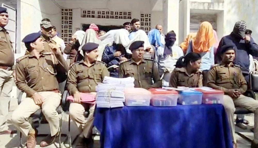 16 accused of interprovincial cybercrime gang arrested in Bokaro