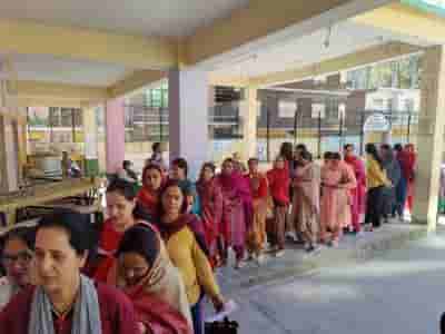 Himachal polls: Nearly 18% voter turnout in first 3 hrs