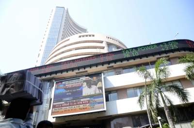Global cues, healthy Q4 results push markets higher