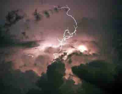 Lightning kills 83 in Bihar, 24 in UP amid thunderstorms