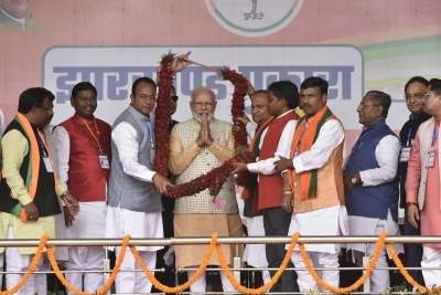 Maoists restricted to few areas in Jharkhand: Modi