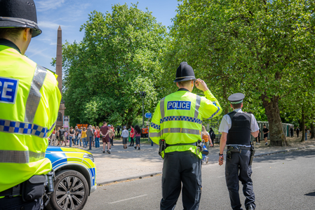 UK: 50 Injured as Car Rams into Crowd Celebrating Liverpool’s Premier League Victory