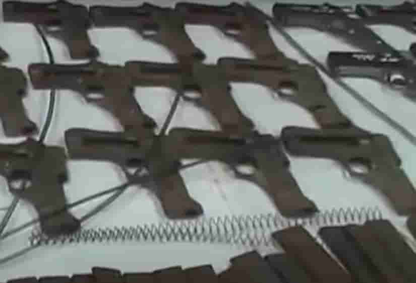 Kolkata STF busts mini gun factory in Dumka