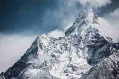 Nepal Mountaineering Association calls for cleaning up Everest