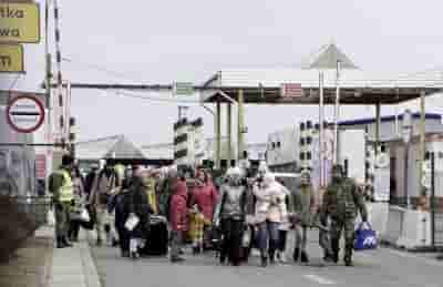 Over 1 mn refugees leave Ukraine for Poland