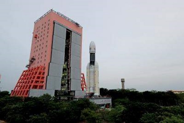 Countdown for India's 2nd moon mission remain smooth
