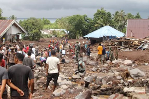 Death toll from Indonesia's flash floods rises to 19