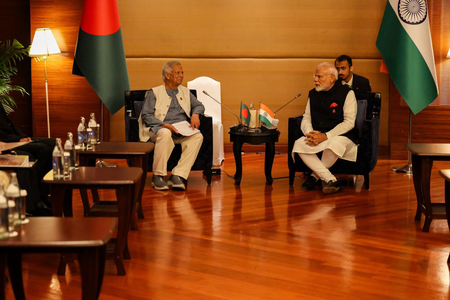PM Modi urges Bangladesh's Yunus to avoid rhetoric, protect minorities