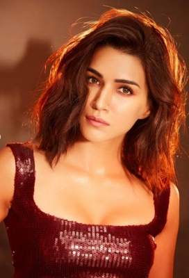 Kriti Sanon is excited for poha, jalebis ahead of her Indore visit