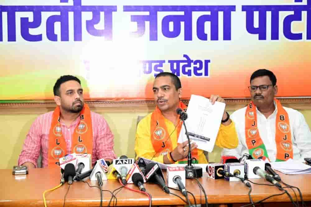 Government should tell under which planning policy 26001 posts will be appointed - Bhanu Pratap Shahi