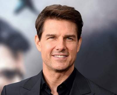 Tom Cruise's has never eaten the famous cakes he sends for Christmas