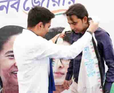 Lone Congress MLA in West Bengal jumps ship to Trinamool