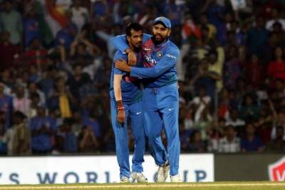 Chahal tweets hilarious video with Rohit, Khaleel