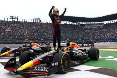 Verstappen claims record 14th victory of 2022 season in Mexico; breaks Schumacher, Vettel record